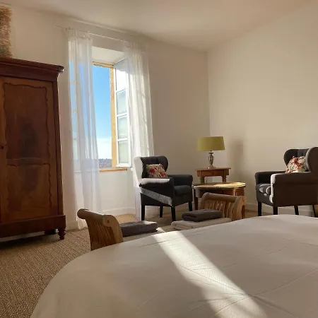 Monpazier Gite בית נופש מונפזייר