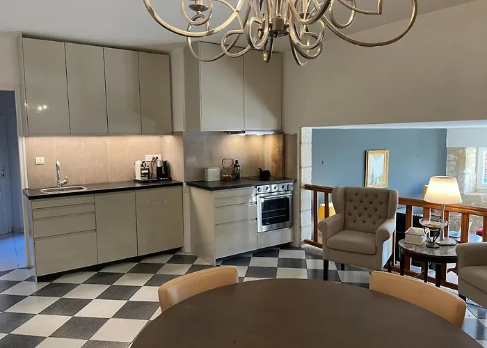 Monpazier Gite 펜션