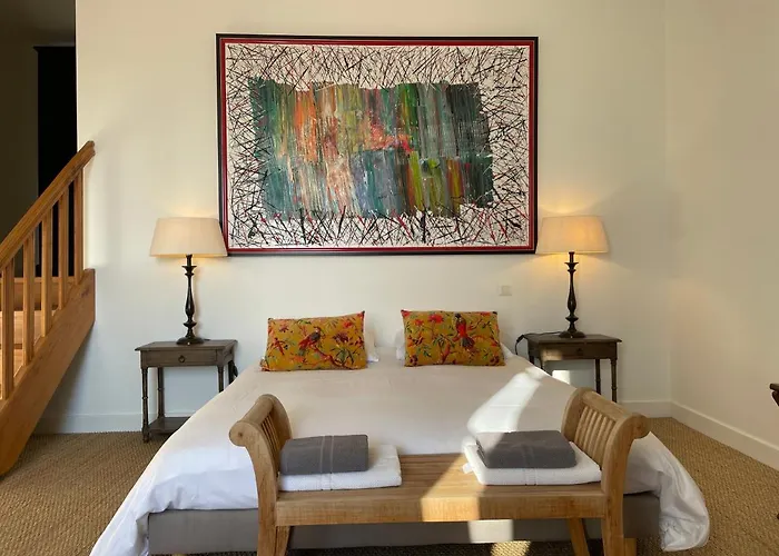 Monpazier Gite 펜션 *