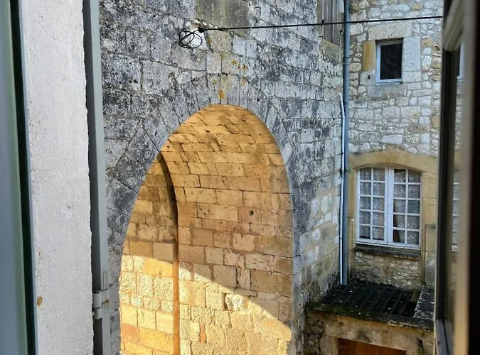 Monpazier Gite 몽파지에